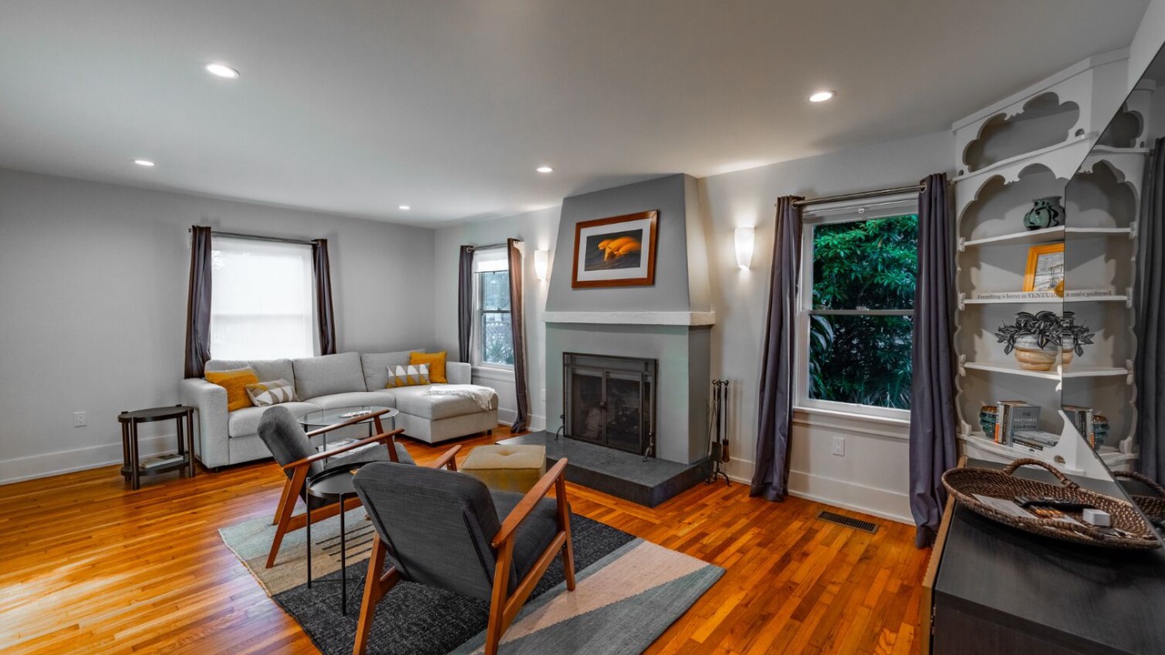 Photo of Livingroom in Ventura