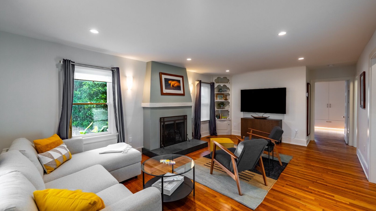 Photo of Livingroom in Ventura