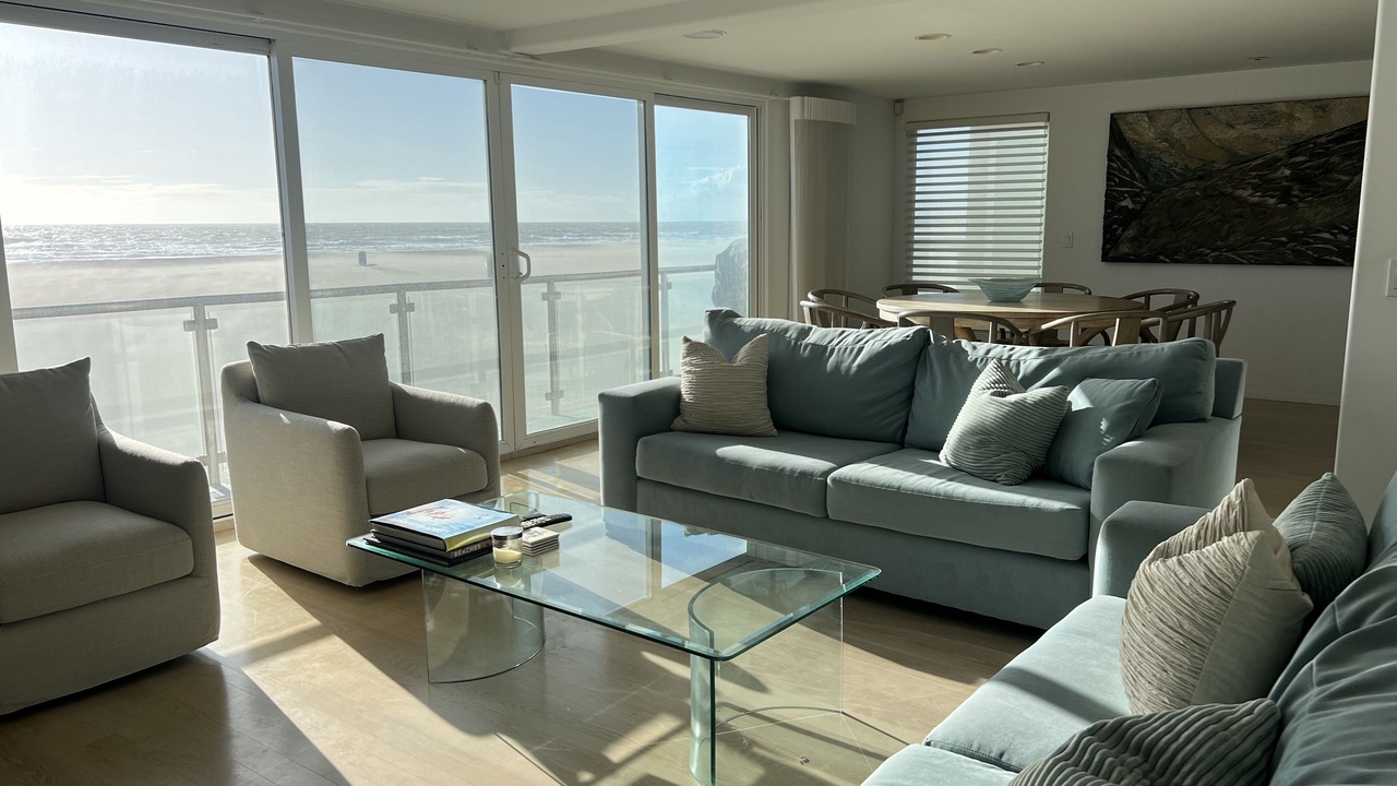 Photo of Bedroom in Hollywood Beach