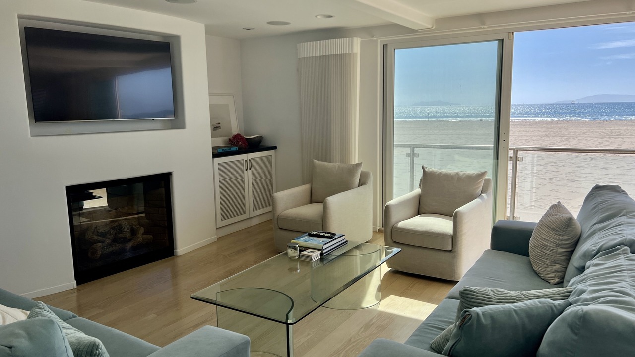 Photo of Livingroom in Hollywood Beach