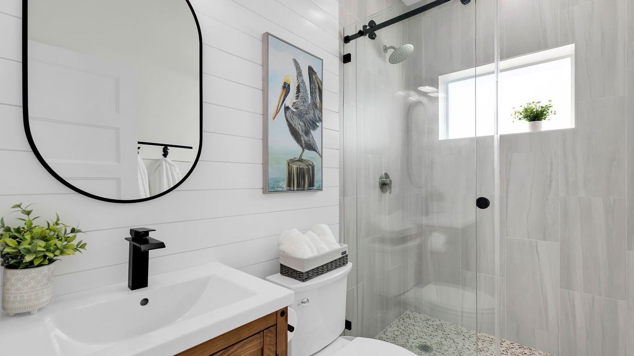 Photo of Bathroom in Marathon