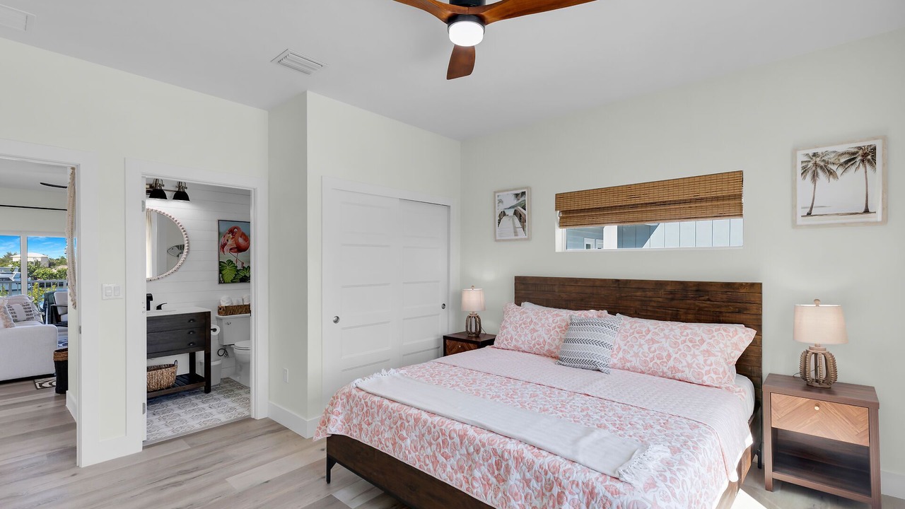 Photo of Bedroom in Marathon