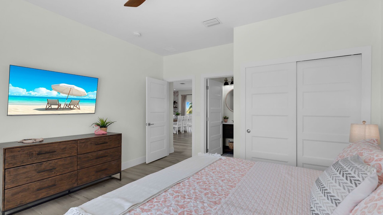 Photo of Bedroom in Marathon