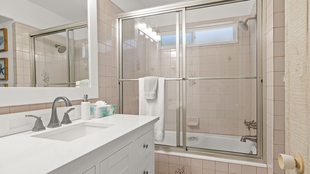 Photo of Bathroom in Faria Beach