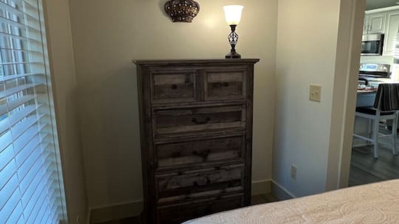 Photo of Bedroom in State Road