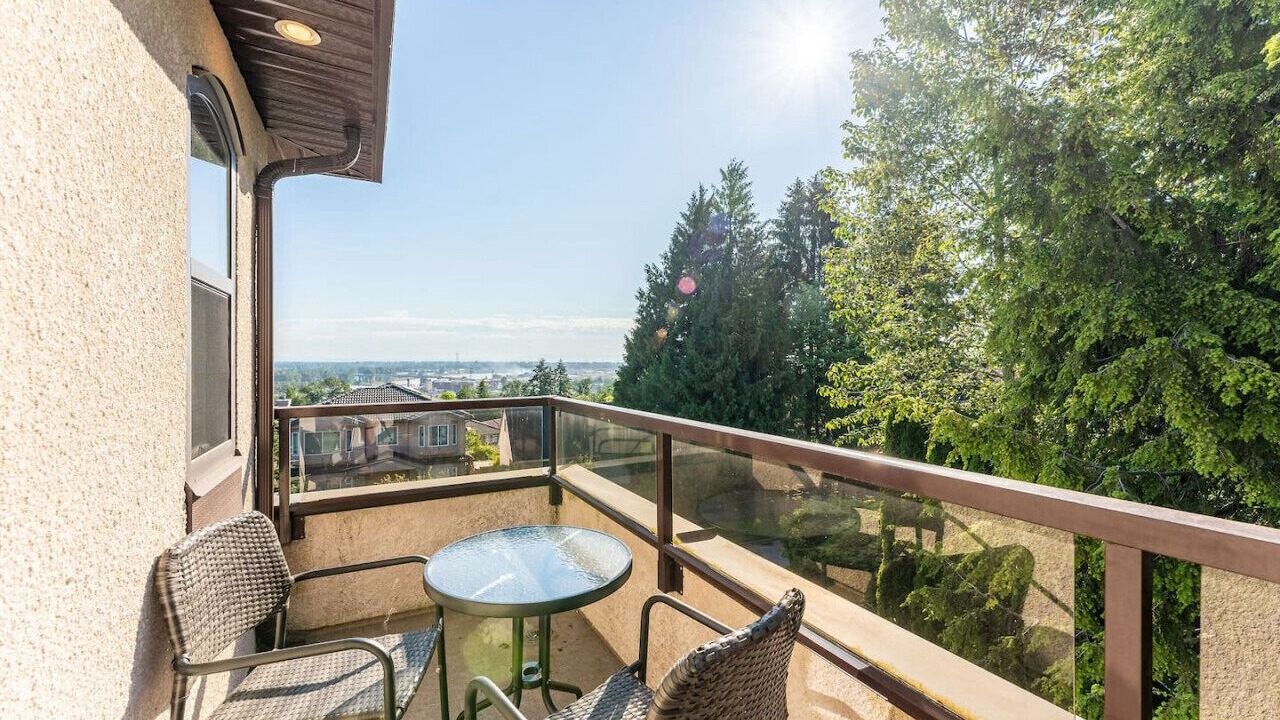 Photo of Outdoor in Fraserview