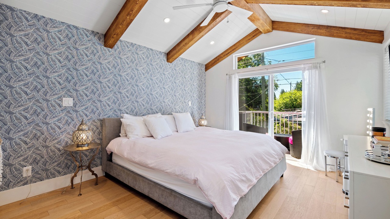 Photo of Bedroom in Canyon Heights