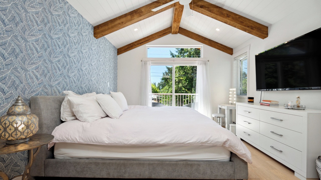 Photo of Bedroom in Canyon Heights