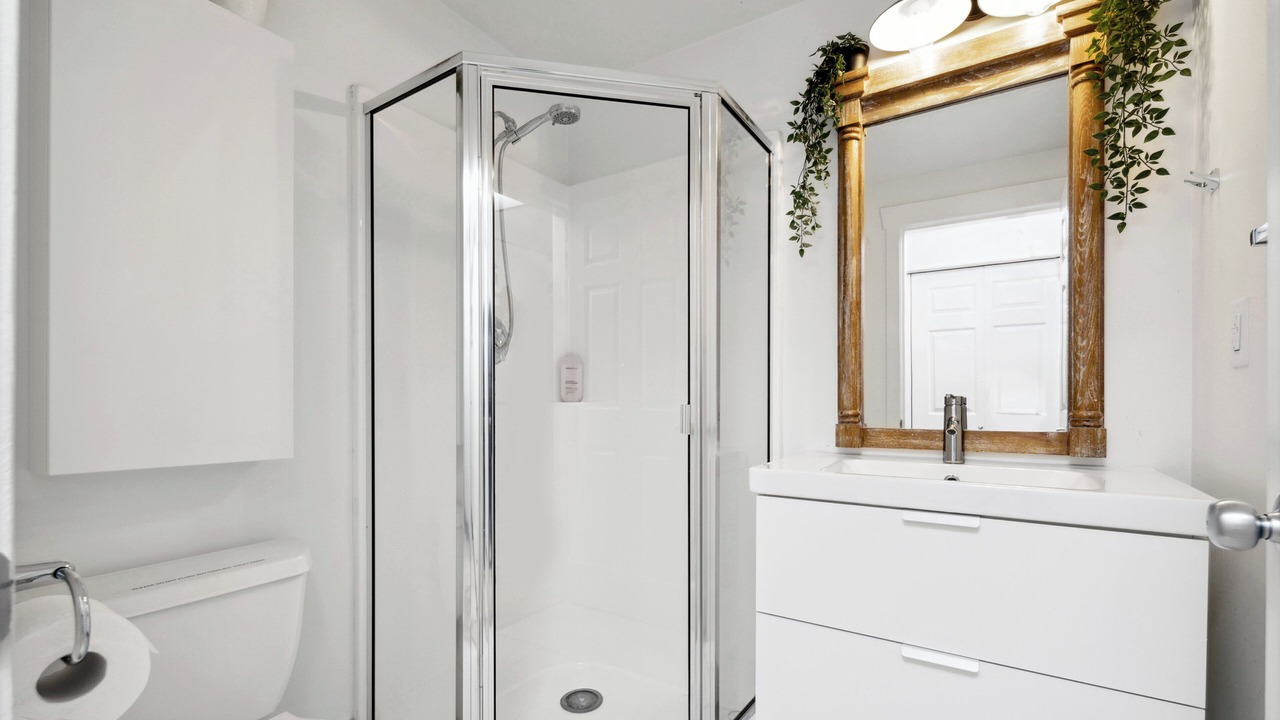 Photo of Bathroom in Canyon Heights