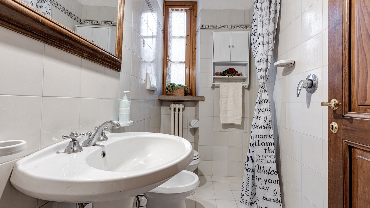 Photo of Bathroom in Gambassi Terme