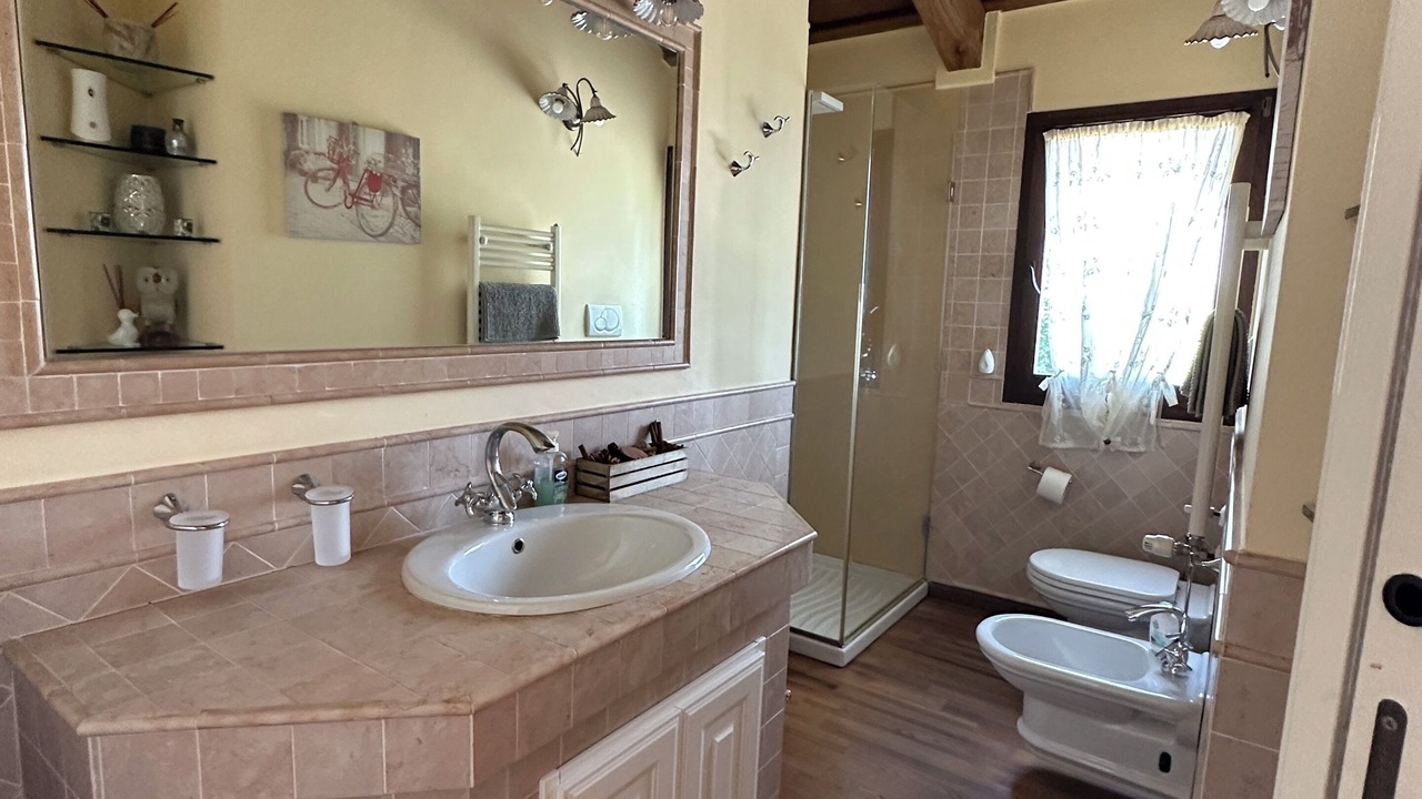 Photo of Bathroom in Passano