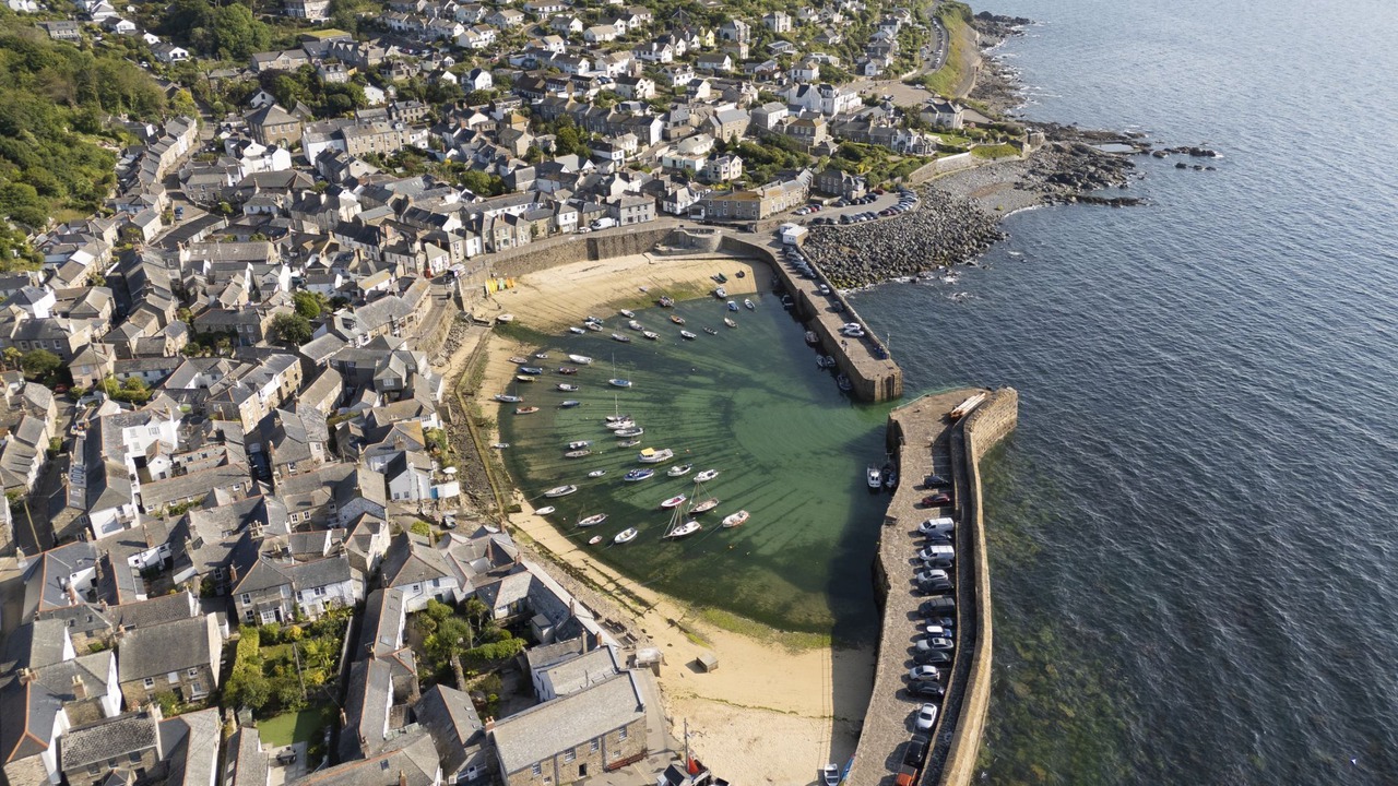 Photo of Others in Mousehole
