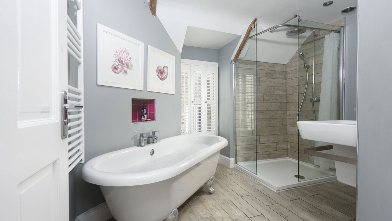 Photo of Bathroom in Mousehole