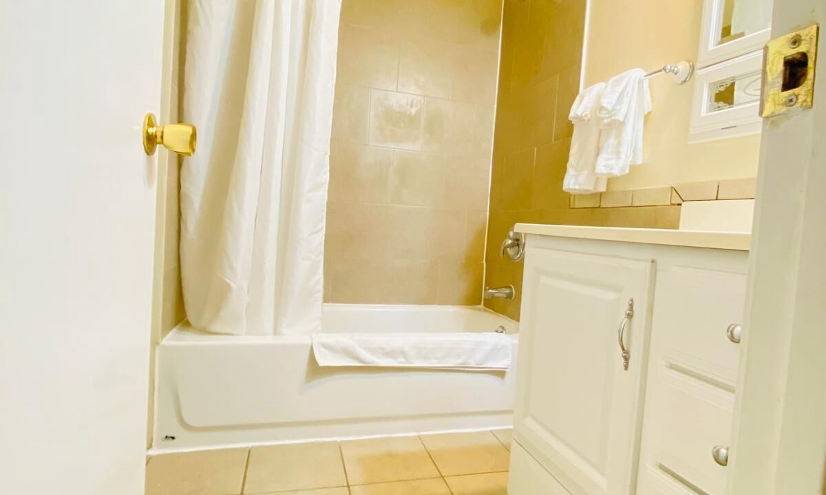 Photo of Bathroom in Laurel