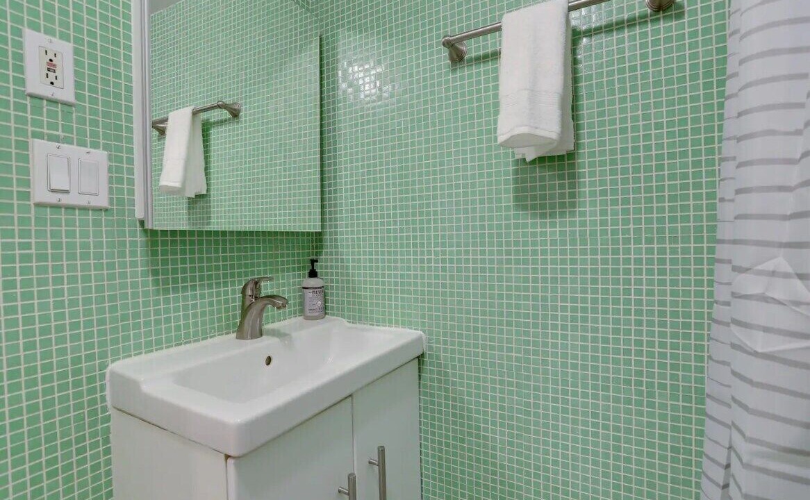 Photo of Bathroom in U Street Corridor
