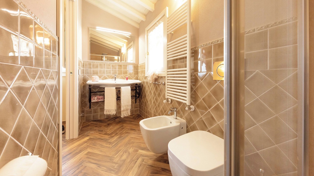 Photo of Bathroom in Palaia
