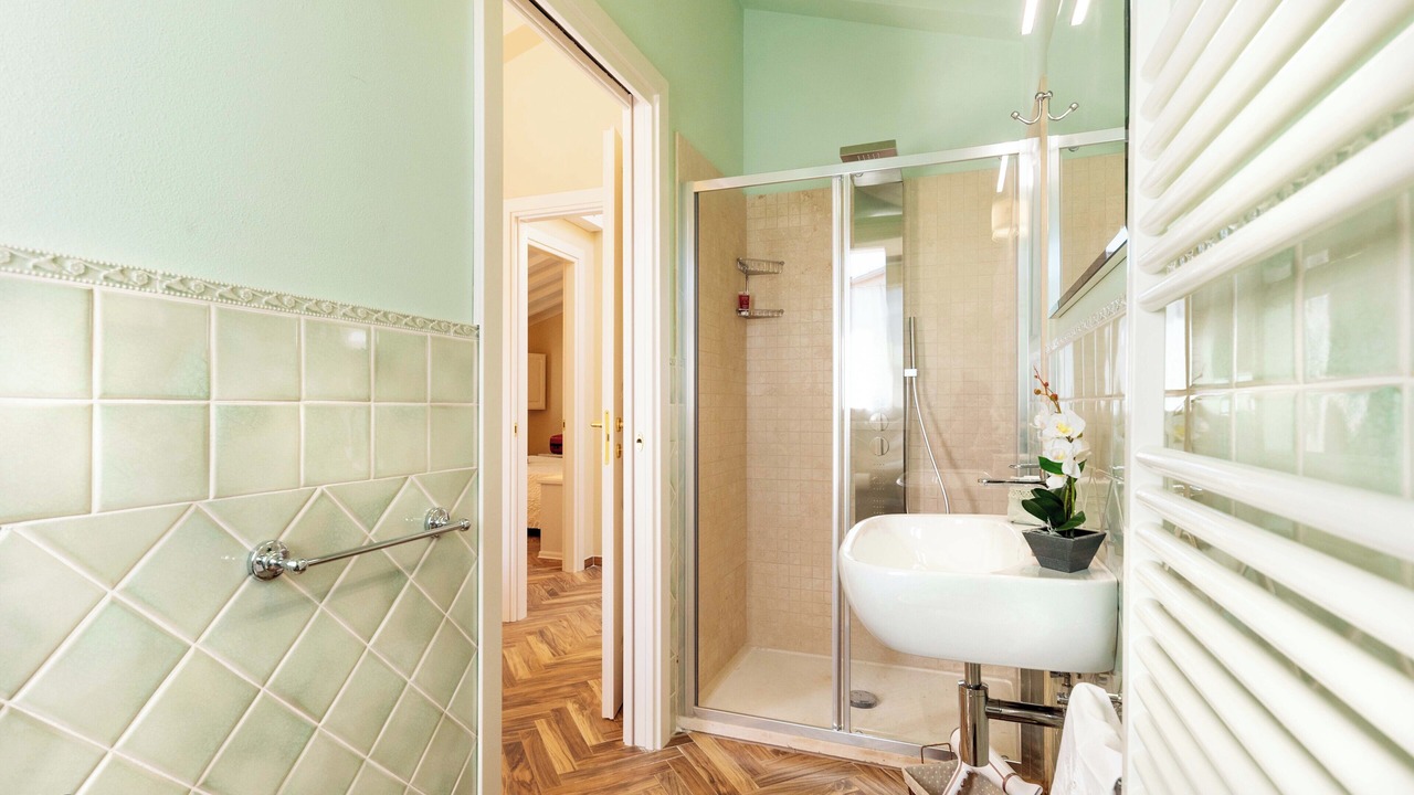Photo of Bathroom in Palaia