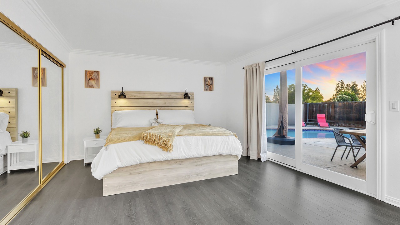 Photo of Bedroom in Thousand Oaks