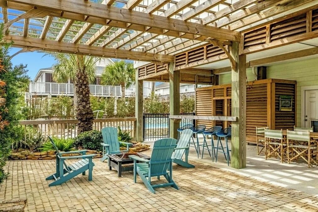 Photo of Bathroom in Pirates Beach