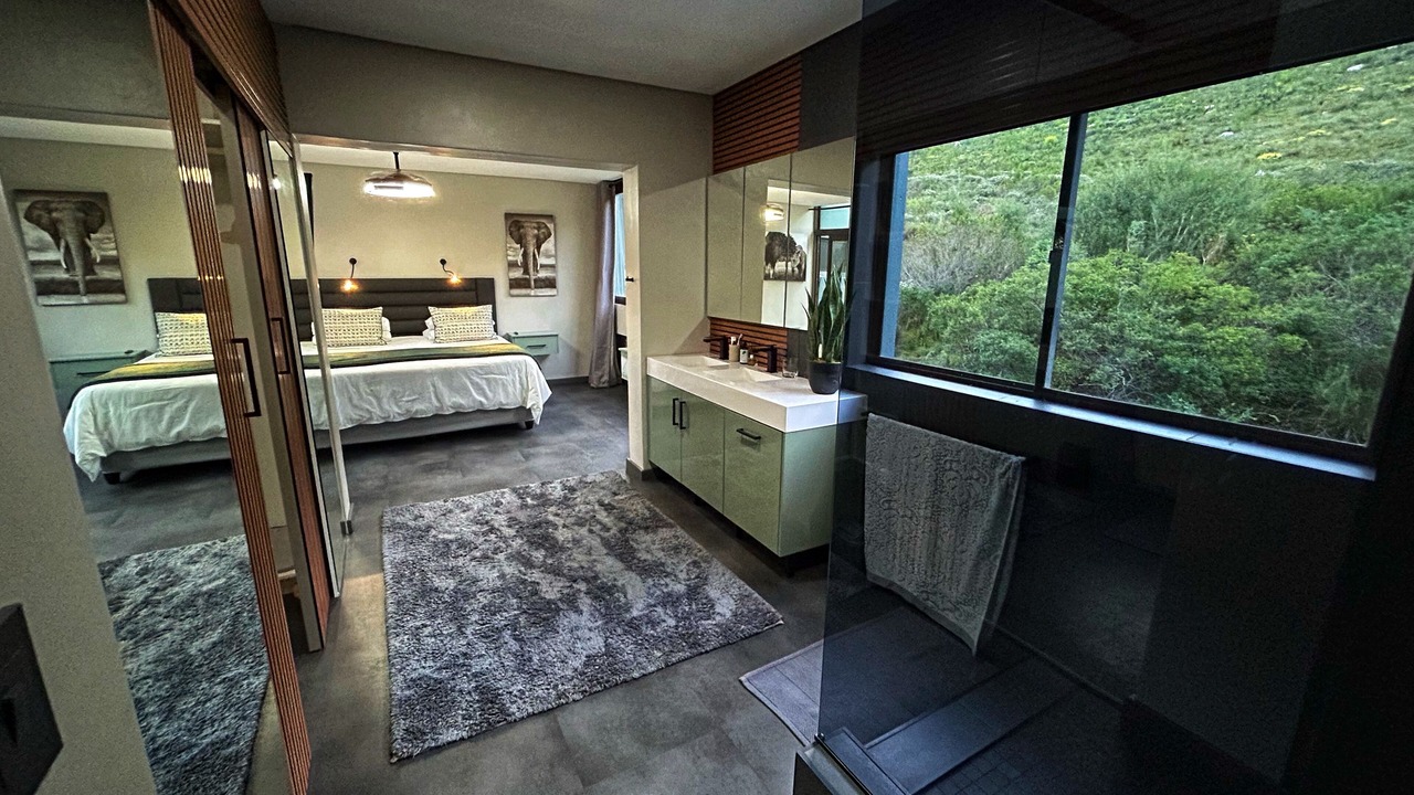 Photo of Bedroom in Hermanus