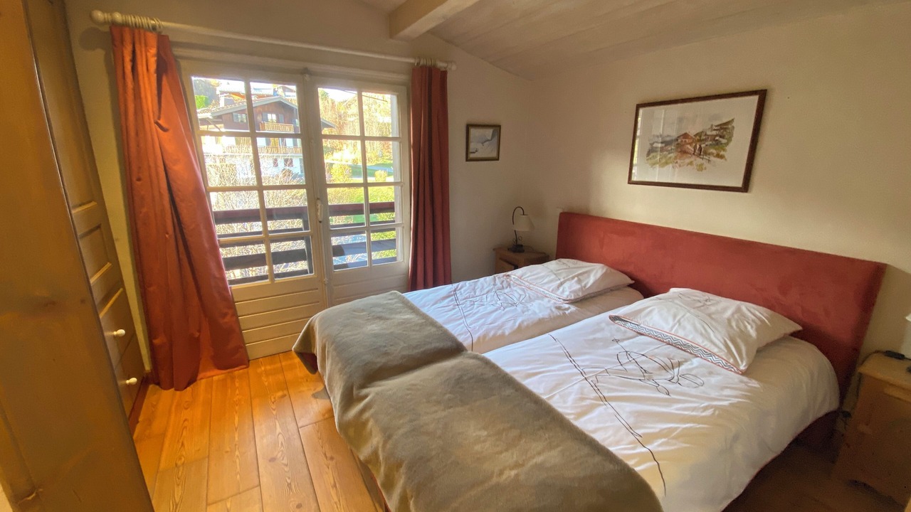 Photo of Bedroom in Demi-Quartier