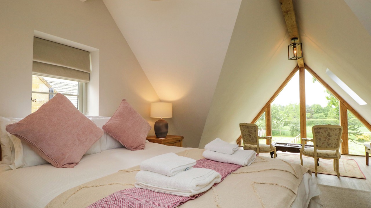 Photo of Bedroom in Moreton-in-Marsh