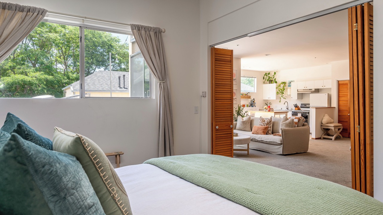 Photo of Bedroom in Calabasas