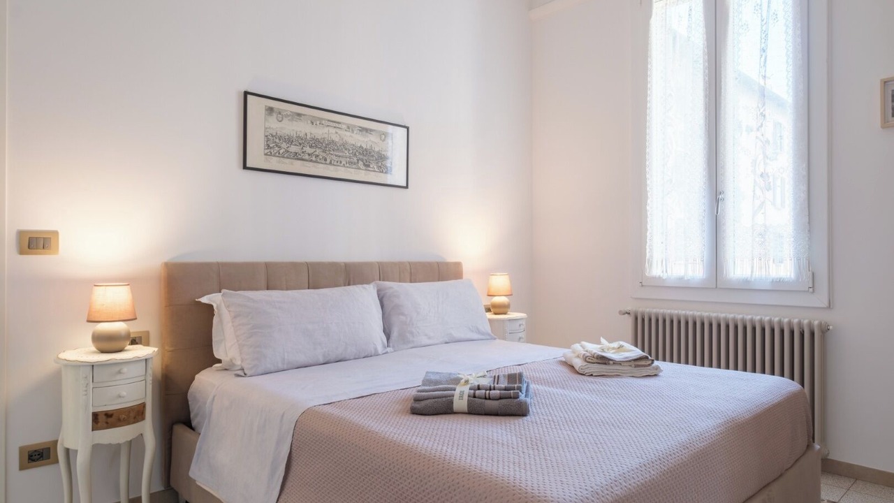 Photo of Bedroom in Saragozza-Porto