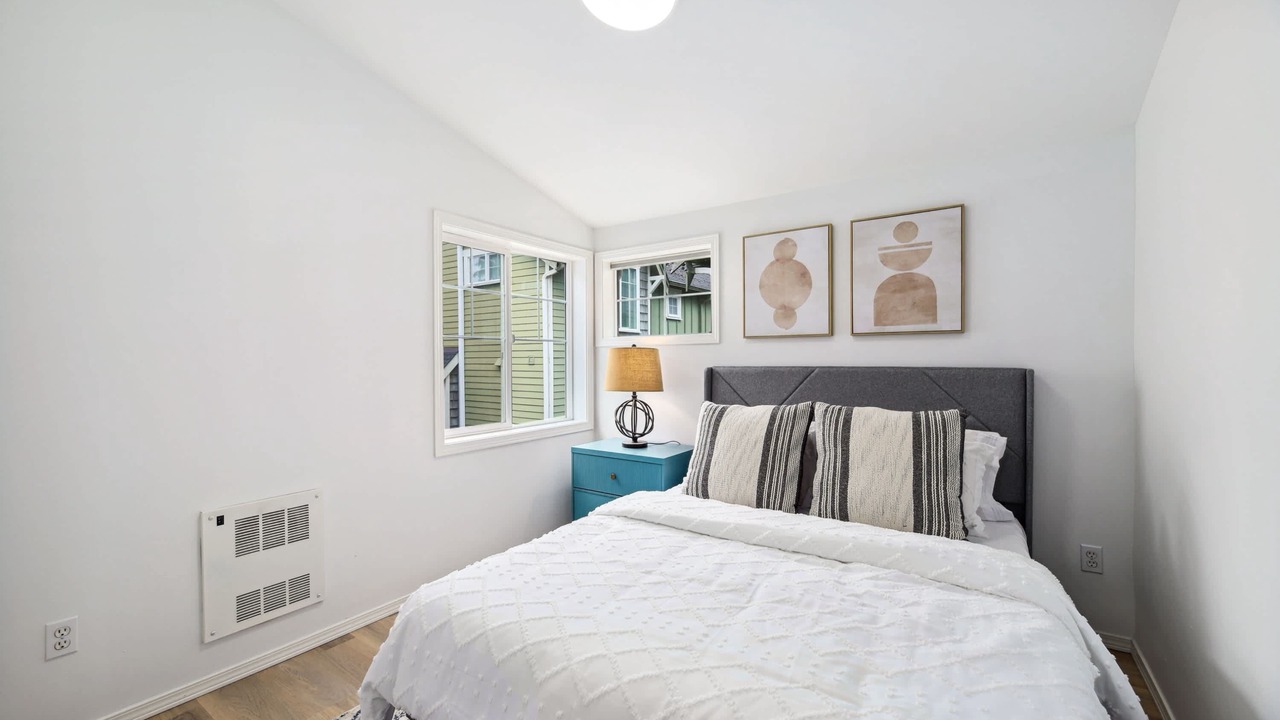 Photo of Bedroom in Licton Springs