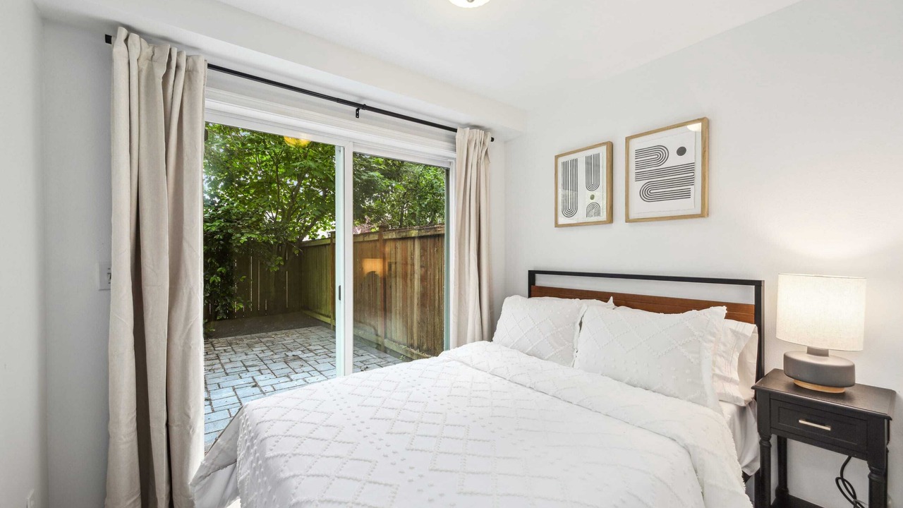 Photo of Bedroom in Licton Springs