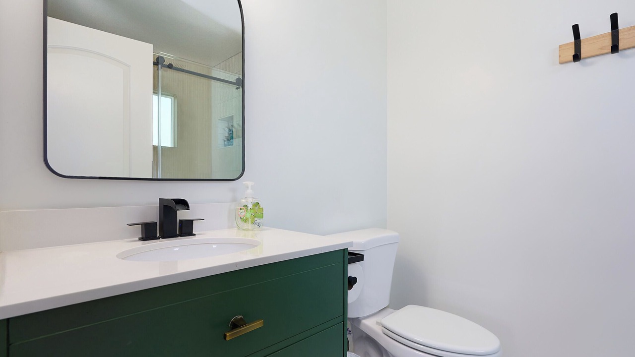 Photo of Bathroom in Silver Strand