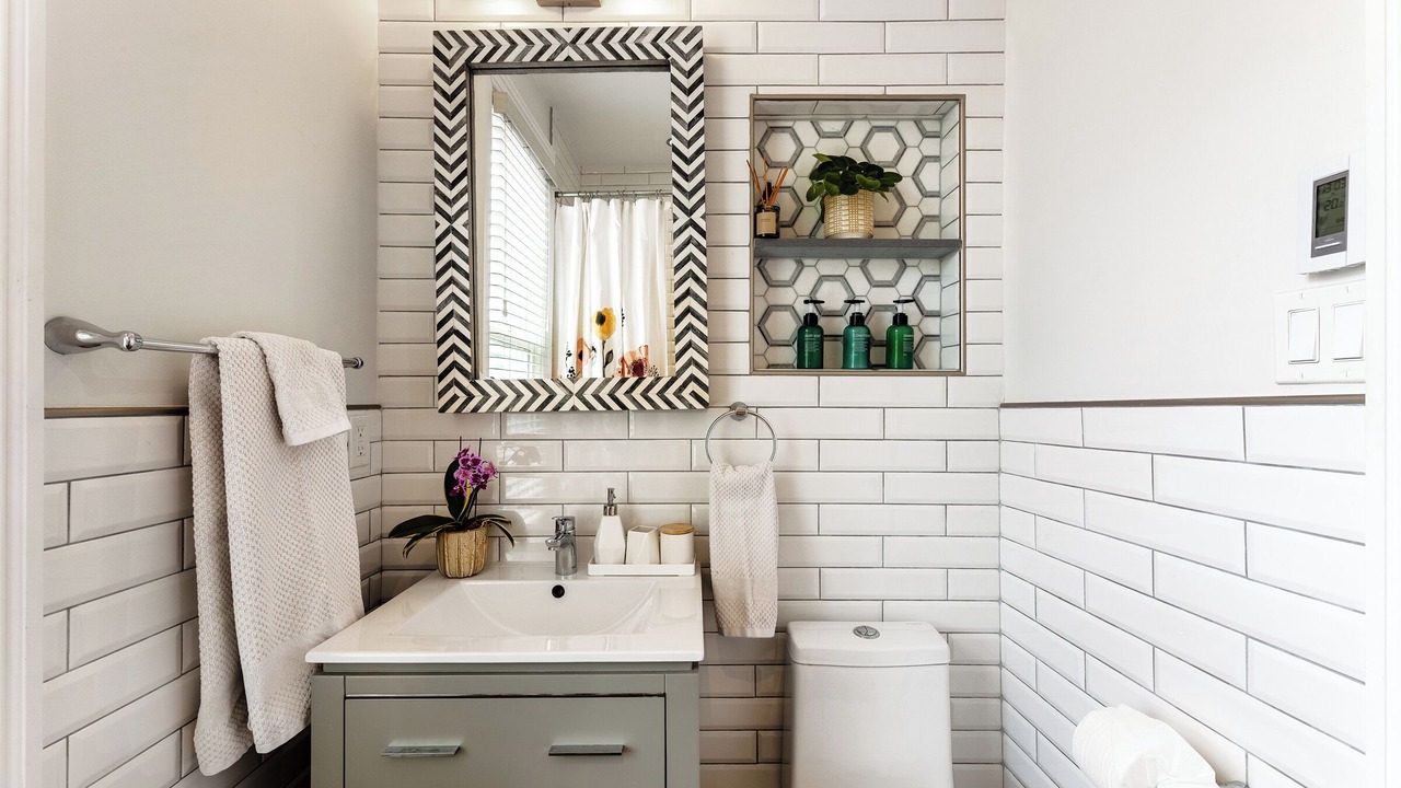 Photo of Bathroom in Cleveland Park