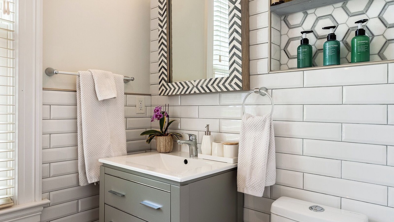 Photo of Bathroom in Cleveland Park
