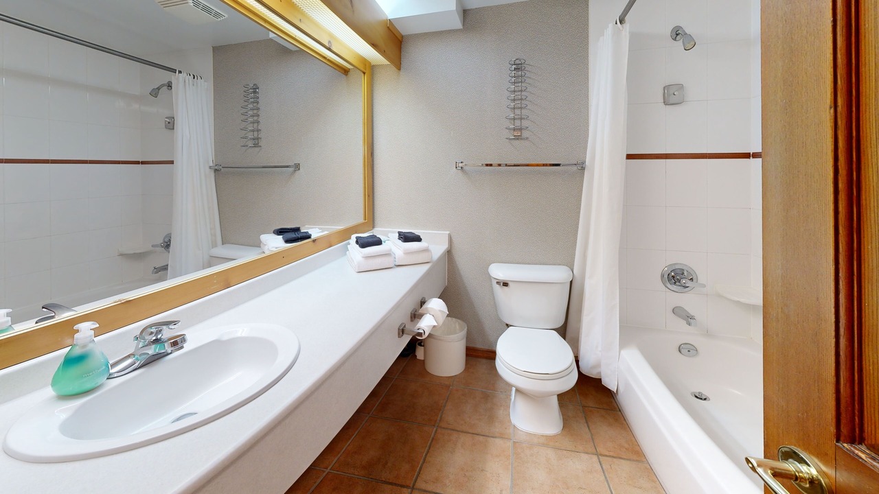 Photo of Bathroom in Sun Peaks