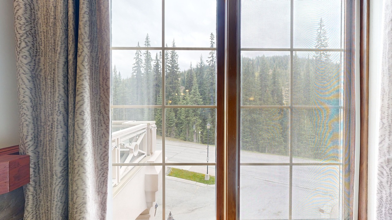 Photo of Others in Sun Peaks