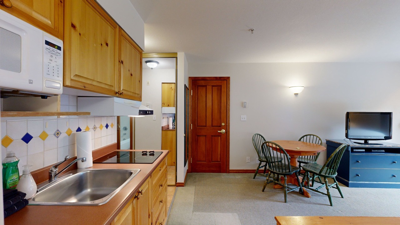 Photo of Kitchen in Sun Peaks