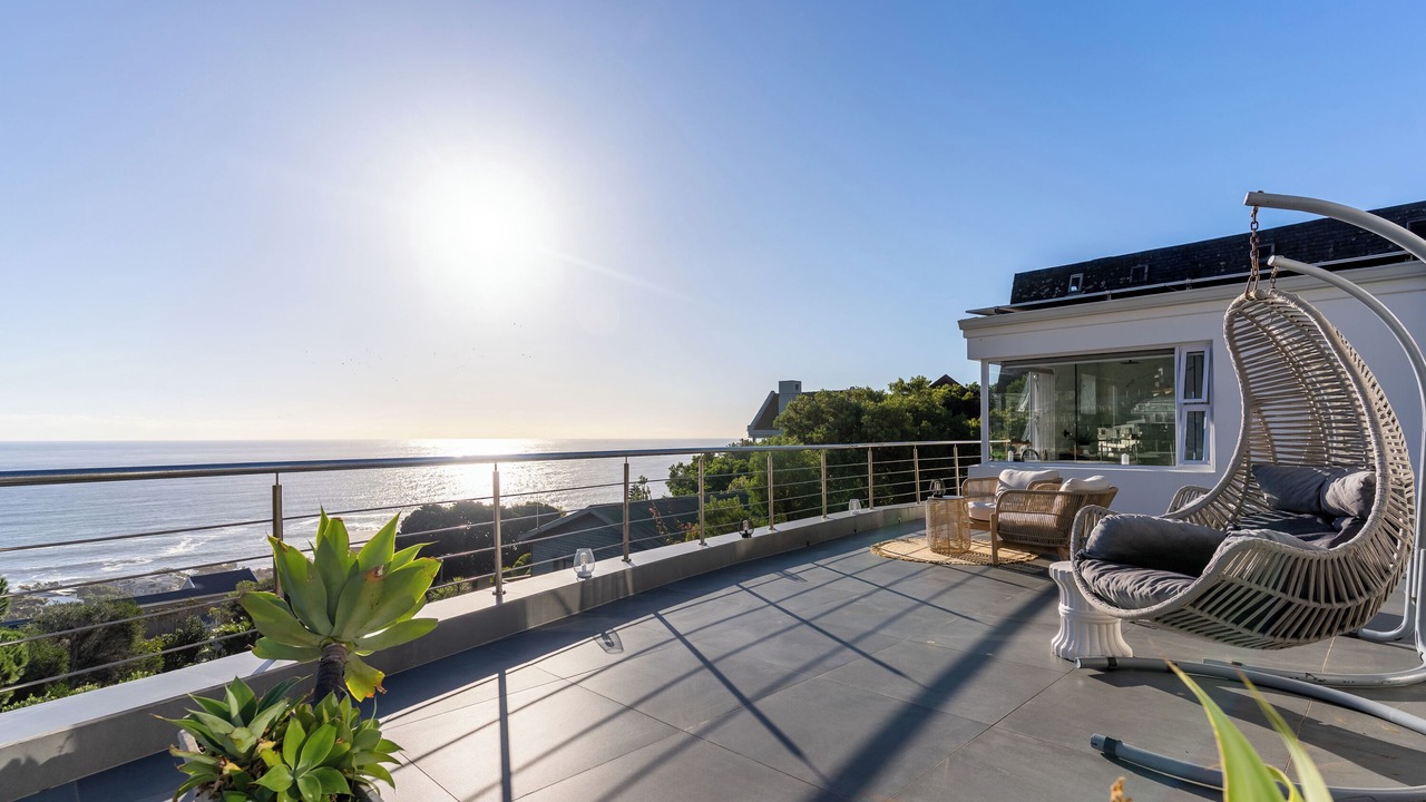 Photo of Patio Balcony in Camps Bay