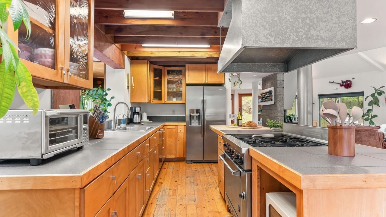 Photo of Kitchen in Calabasas