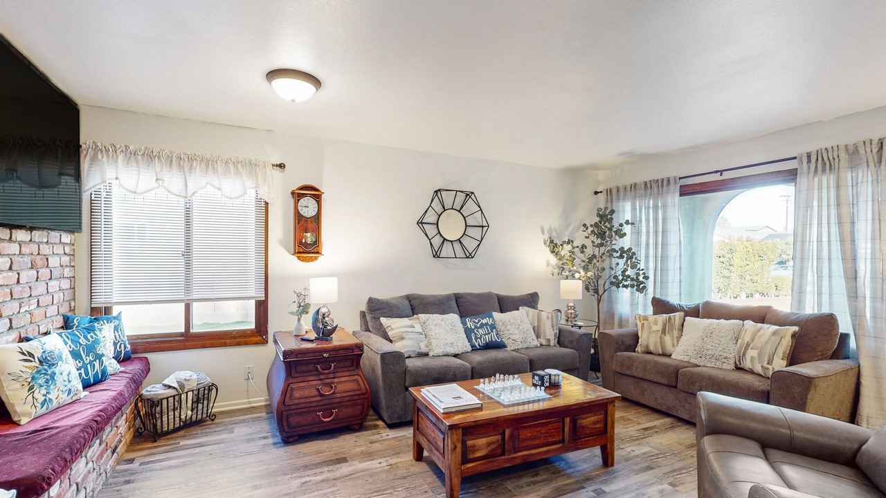 Photo of Livingroom in Ventura