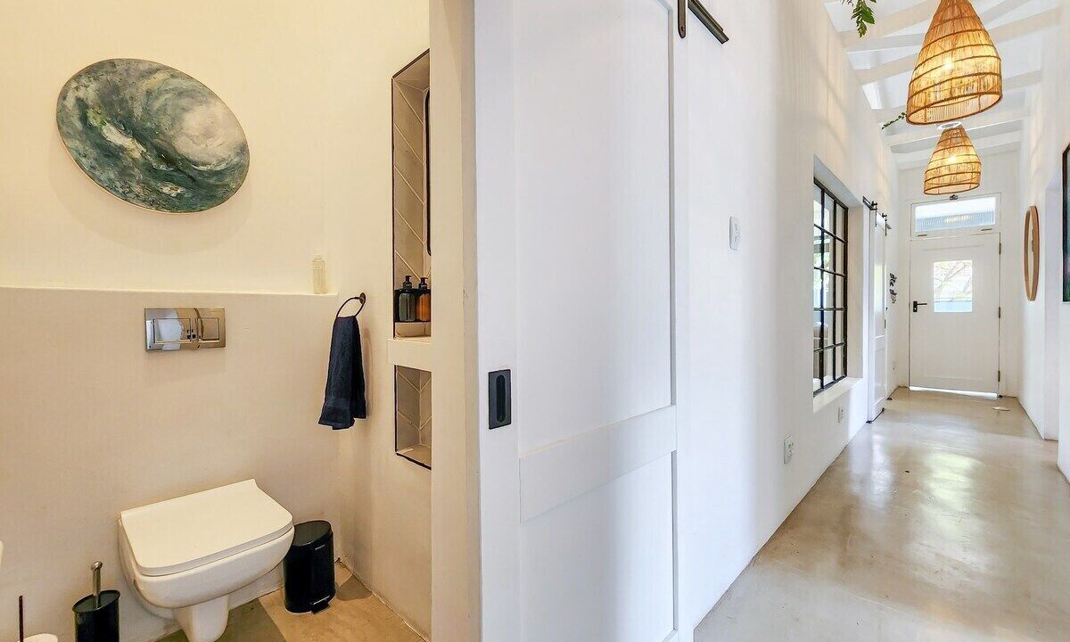 Photo of Bathroom in Cape Town City Centre