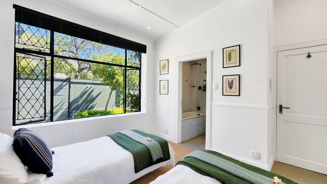 Photo of Bedroom in Cape Town City Centre