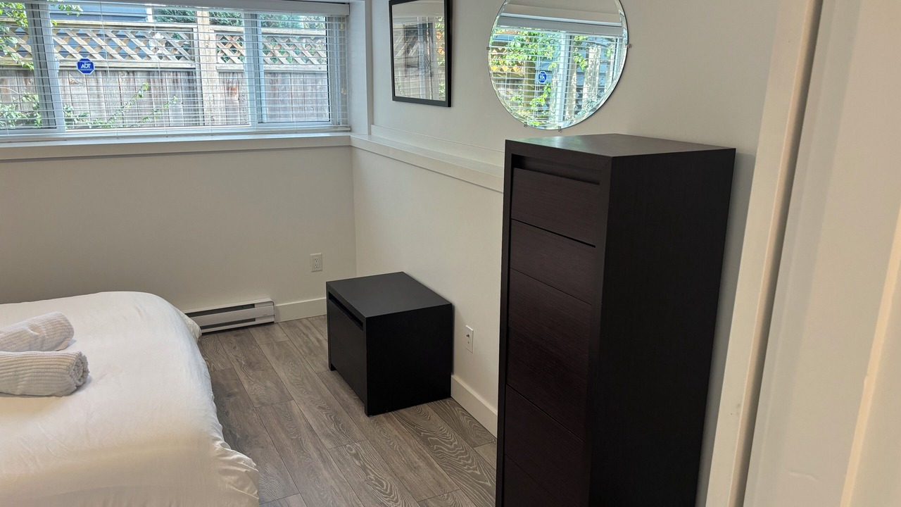 Photo of Bedroom in District of North Vancouver