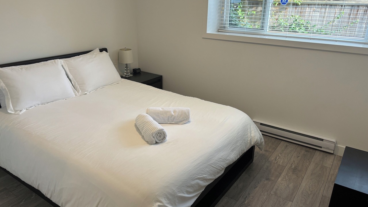 Photo of Bedroom in District of North Vancouver