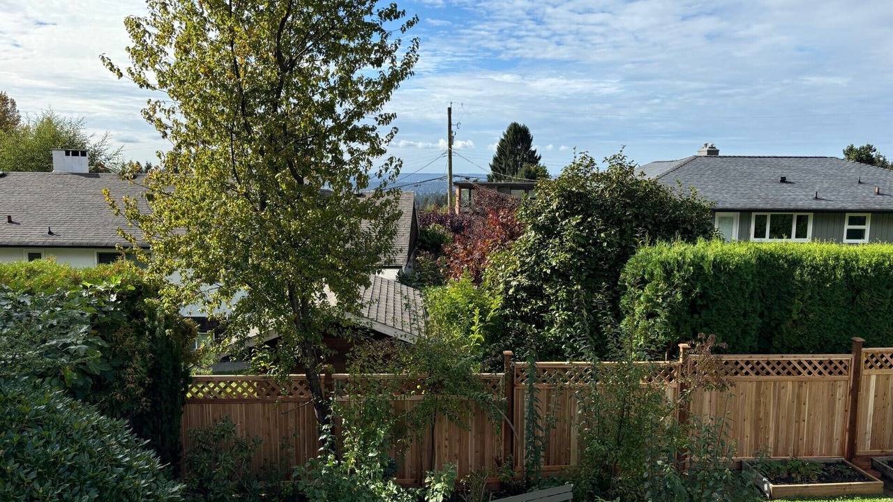 Photo of Outdoor in District of North Vancouver