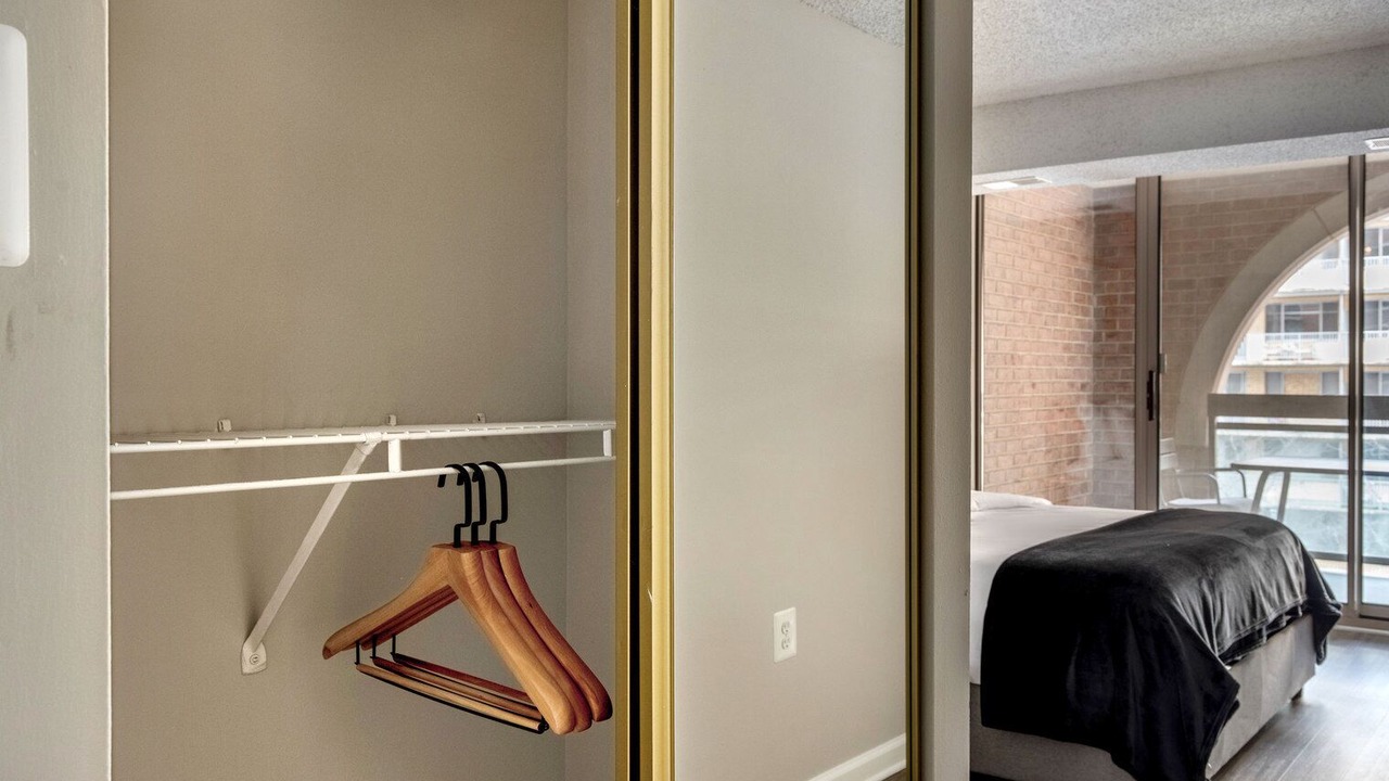 Photo of Bedroom in Connecticut Ave - K Street