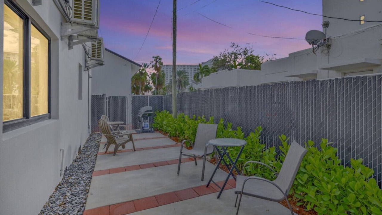 Photo of Outdoor in Central Beach