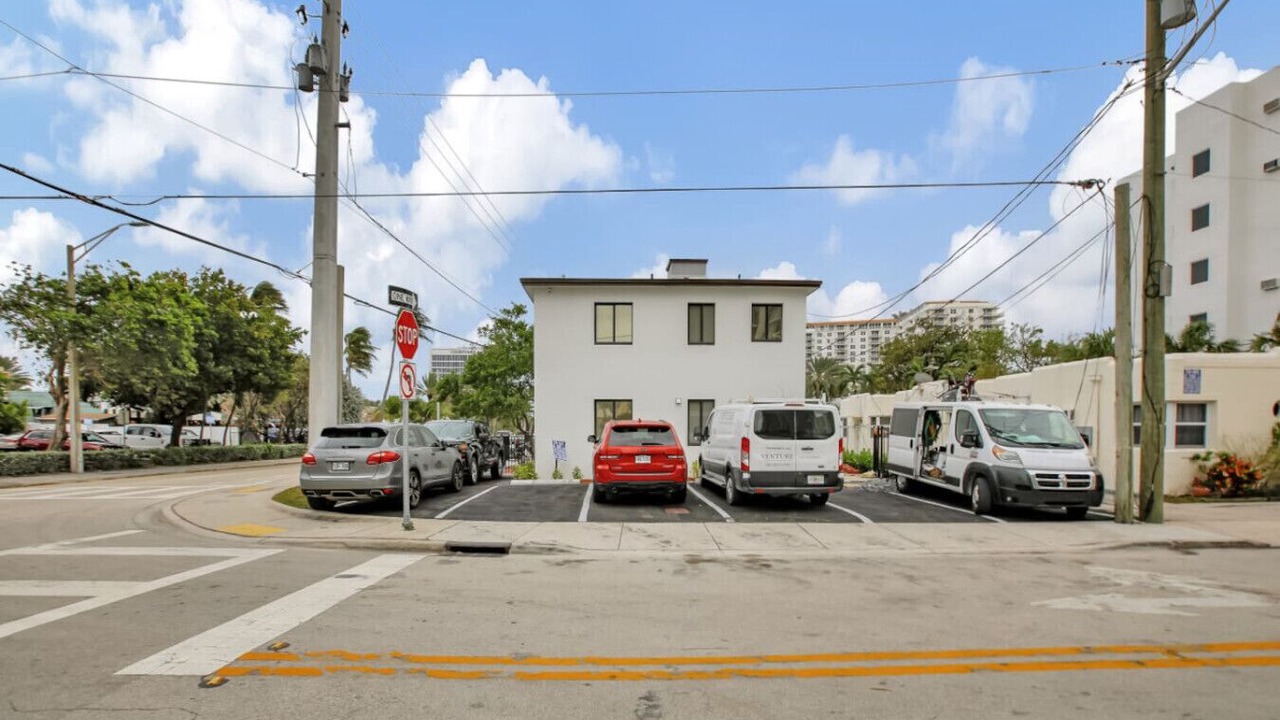 Photo of Outdoor in Central Beach