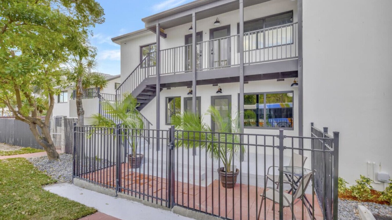 Photo of Outdoor in Central Beach
