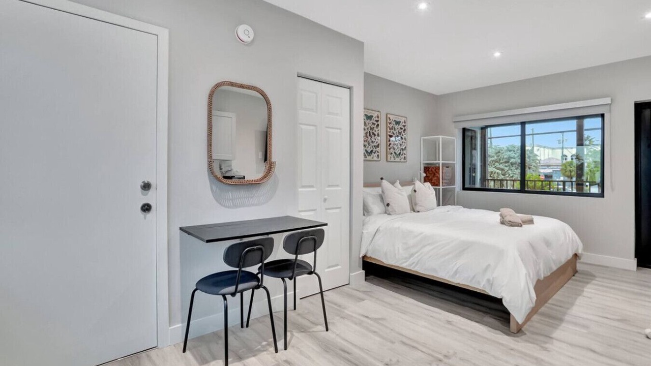 Photo of Bedroom in Central Beach