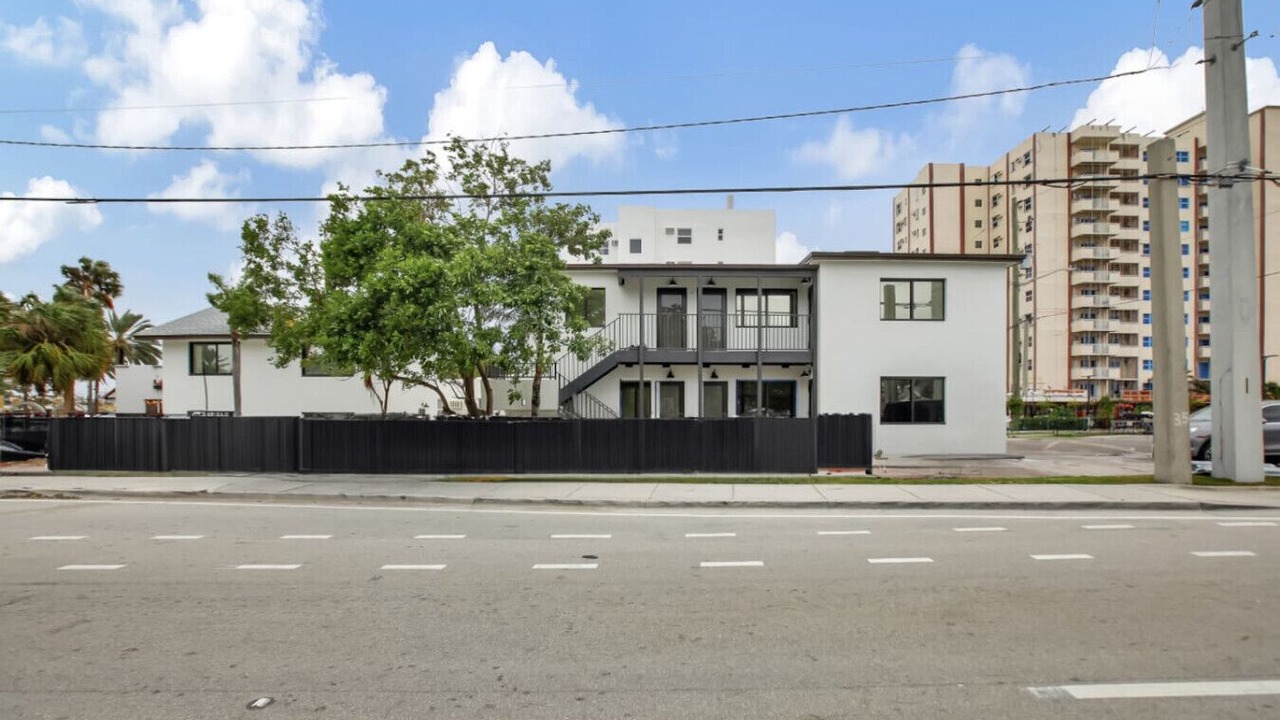Photo of Outdoor in Central Beach